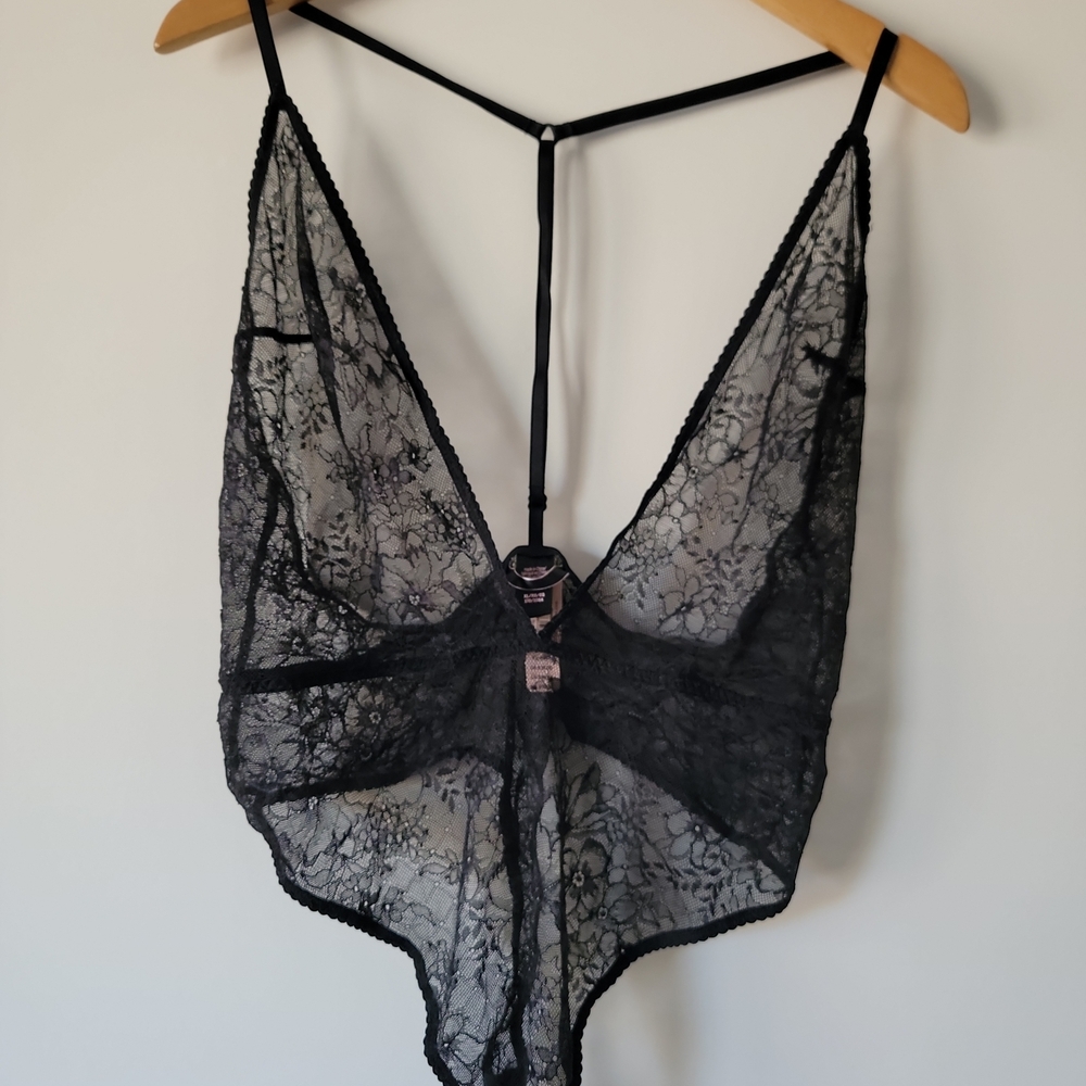 NWT Victoria's Secret Black Lace Bodysuit XL